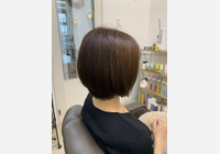 女性