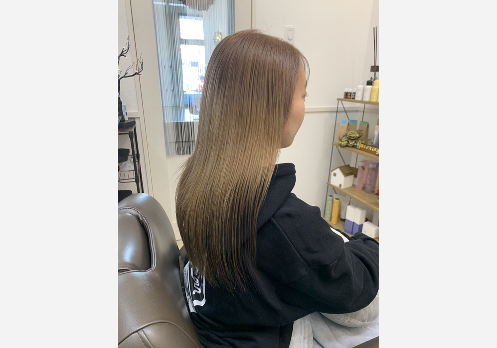 女性