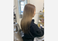 女性