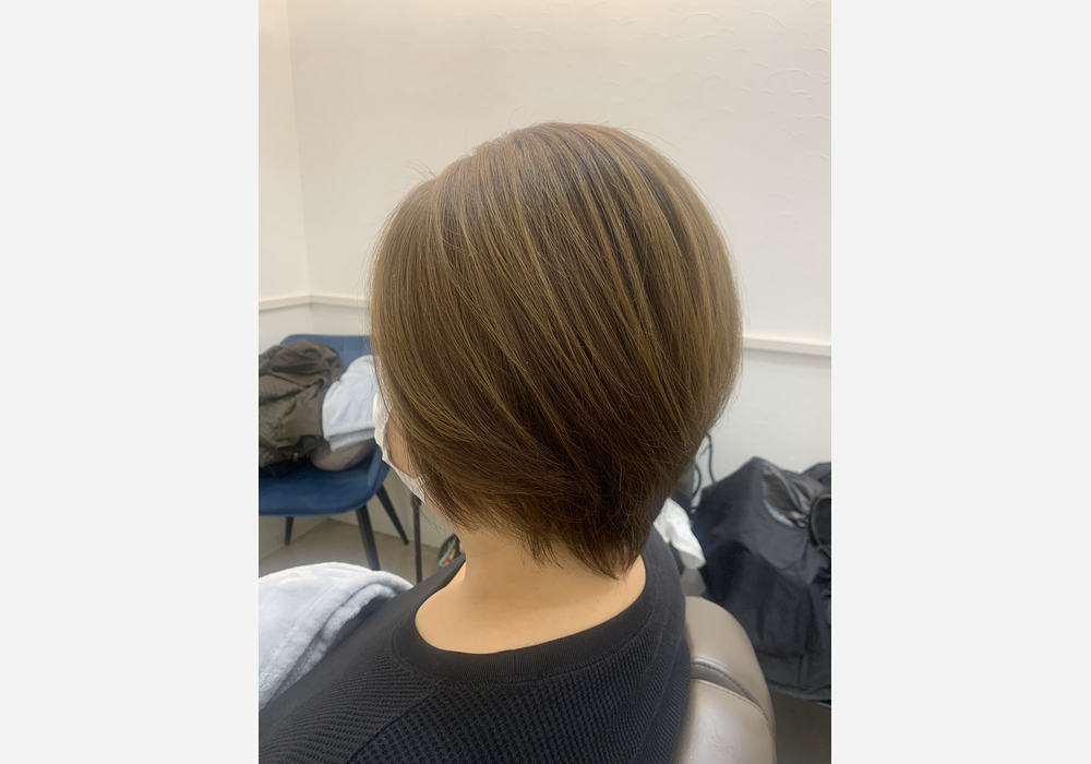 女性