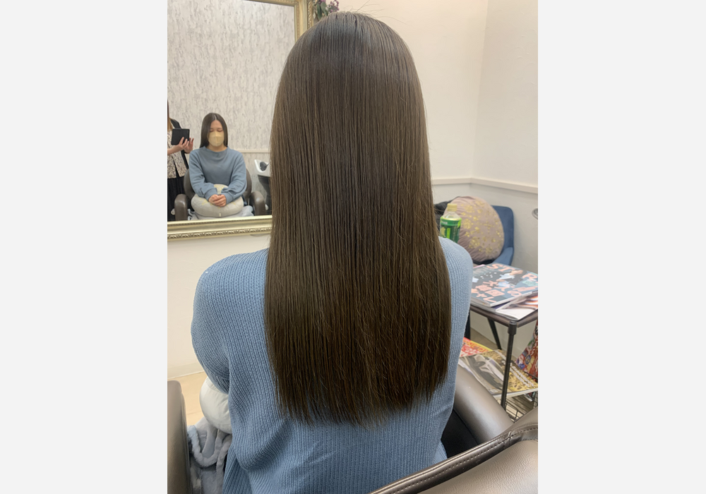 女性