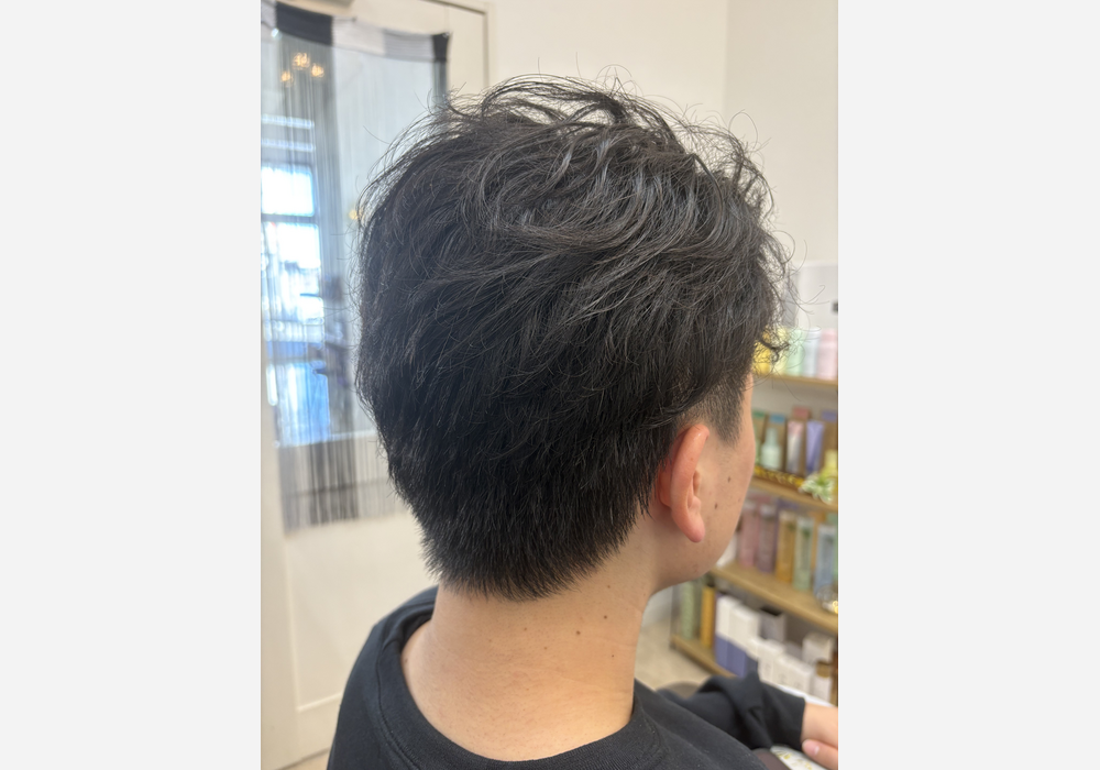 男性