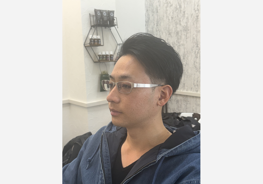 男性