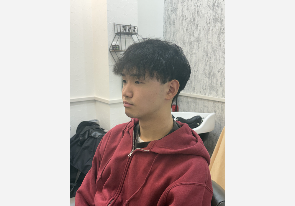 男性