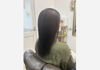 女性