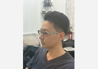 男性
