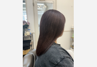 女性