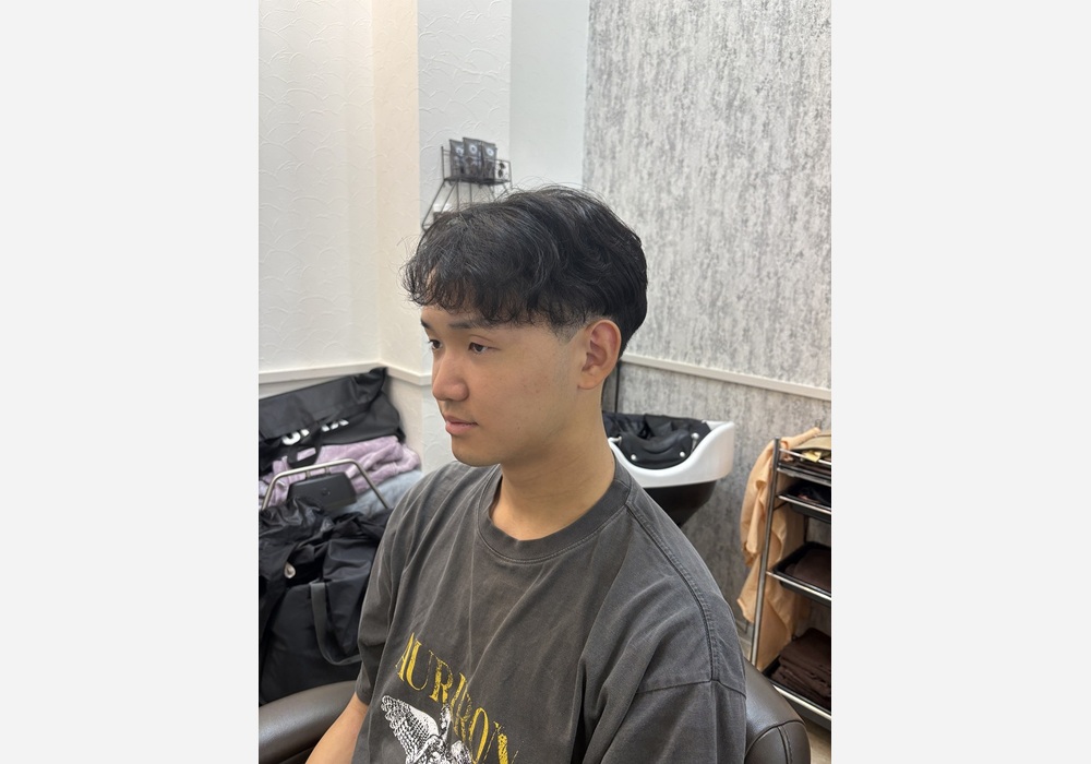 男性