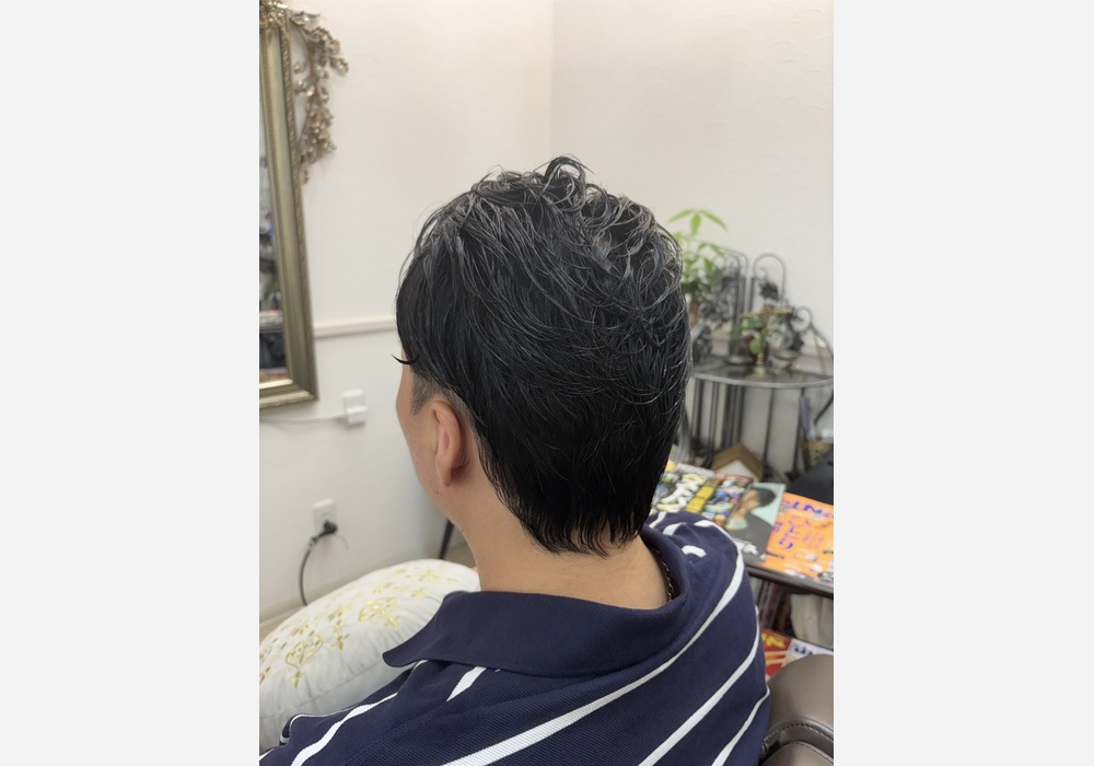 男性