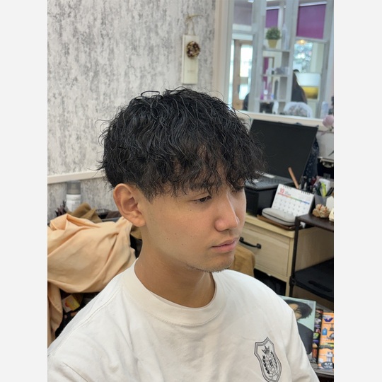 男性