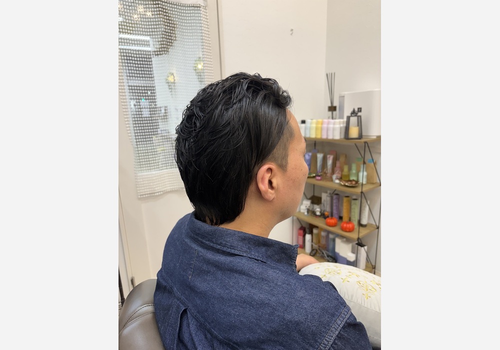男性