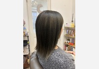 女性