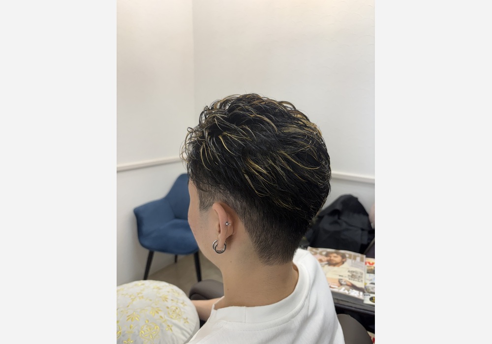 男性