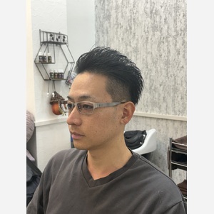 男性